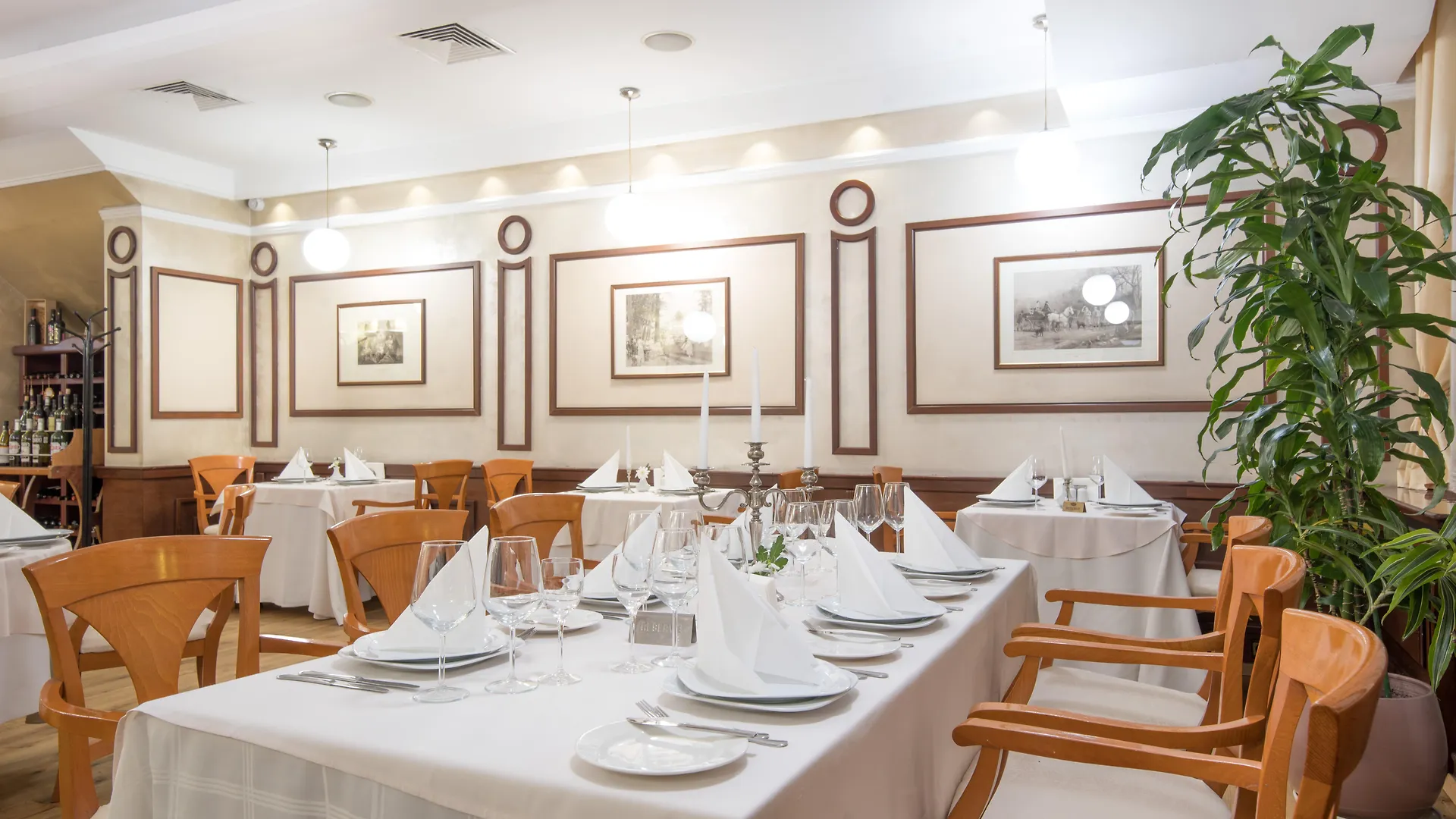 Hotel Downtown - Top Location In The Heart Of Sofia City Bulgaria
