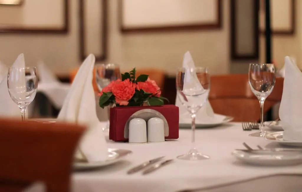 Hotel Downtown - Top Location In The Heart Of Sofia City