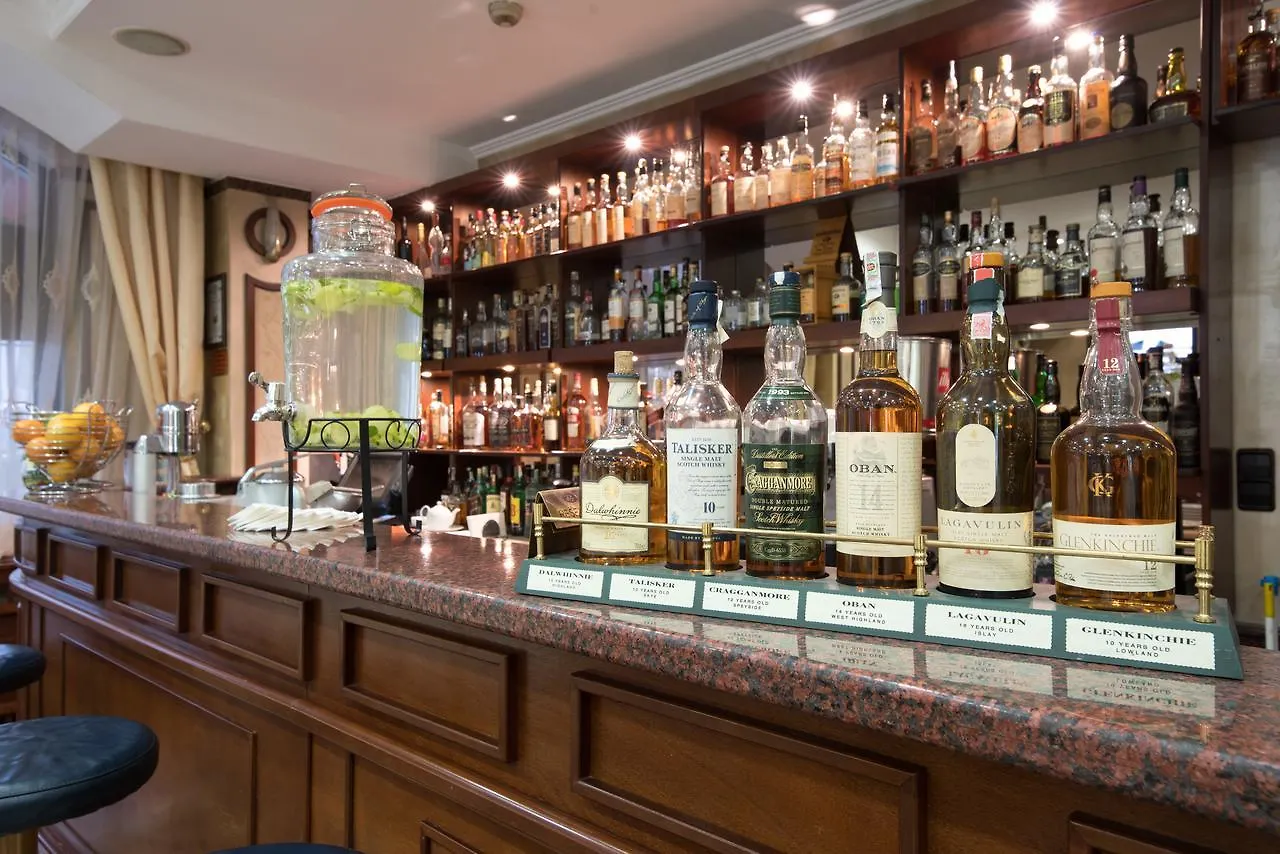 Hotel Downtown - Top Location In The Heart Of Sofia City 4*,